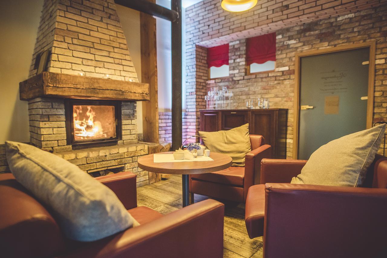 Hotel Odejewscy Chojnice Luaran gambar