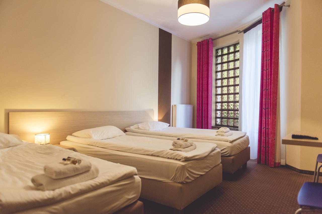 Hotel Odejewscy Chojnice Luaran gambar
